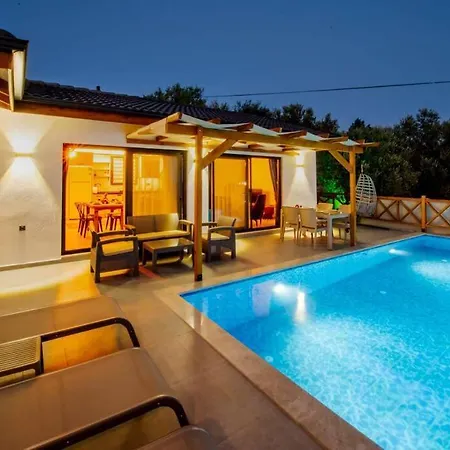 Hotell Vaha 2 / Seydikemer 4*